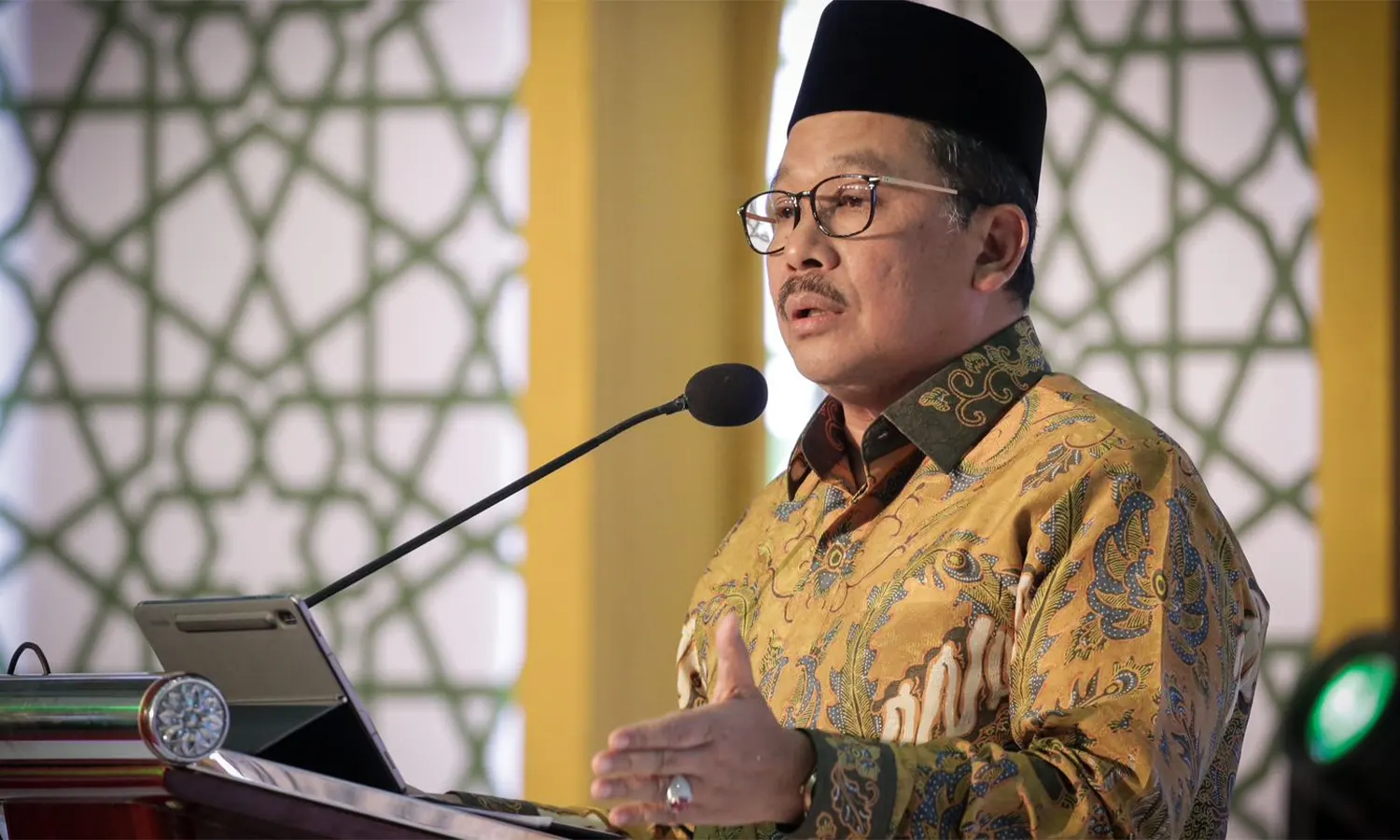 Wamenag: Agama Harus Jadi Problem Solver, Bukan Bagian Masalah