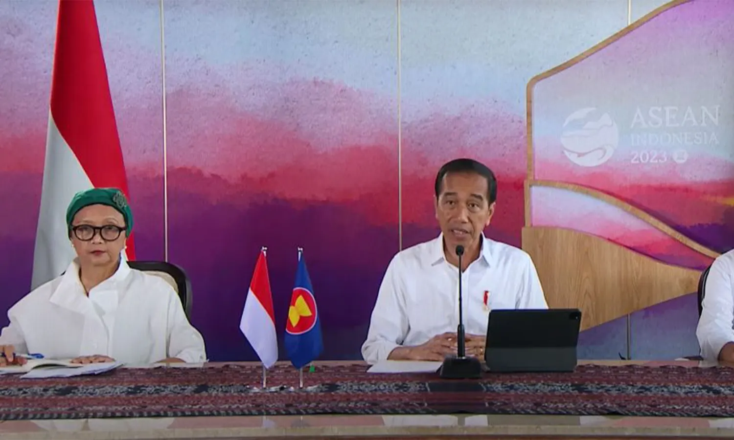 Jokowi Dorong Pembahasan TPPO di KTT ASEAN ke-42
