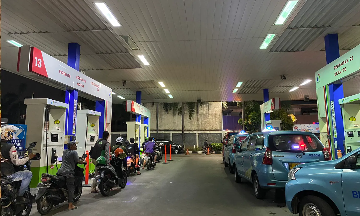 Turun Harga, BBM Shell Super Kini Lebih Murah dari Pertamax