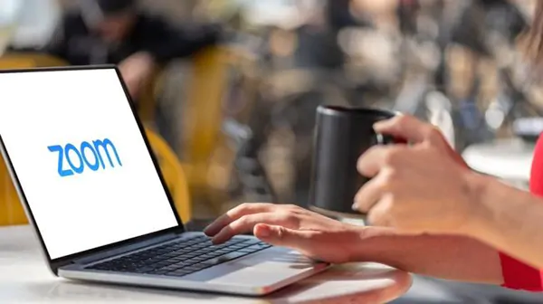 Zoom Escaper, Aplikasi Untuk Kabur Saat Zoom Meeting Berlangsung