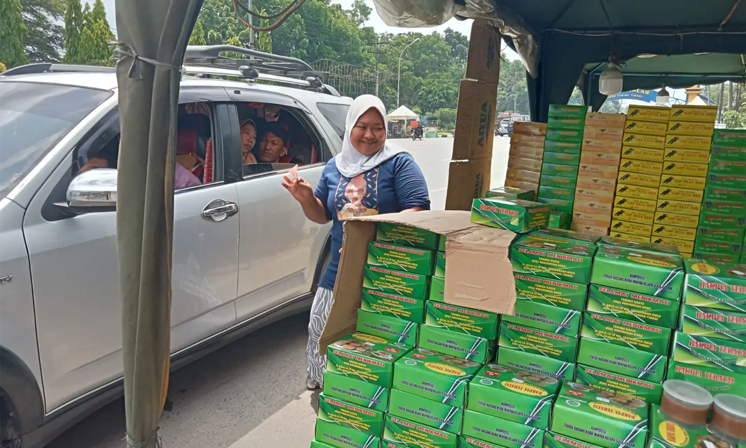 Idulfitri 2023, Omzet Pedagang Lemang dan Roti Kacang Meningkat
