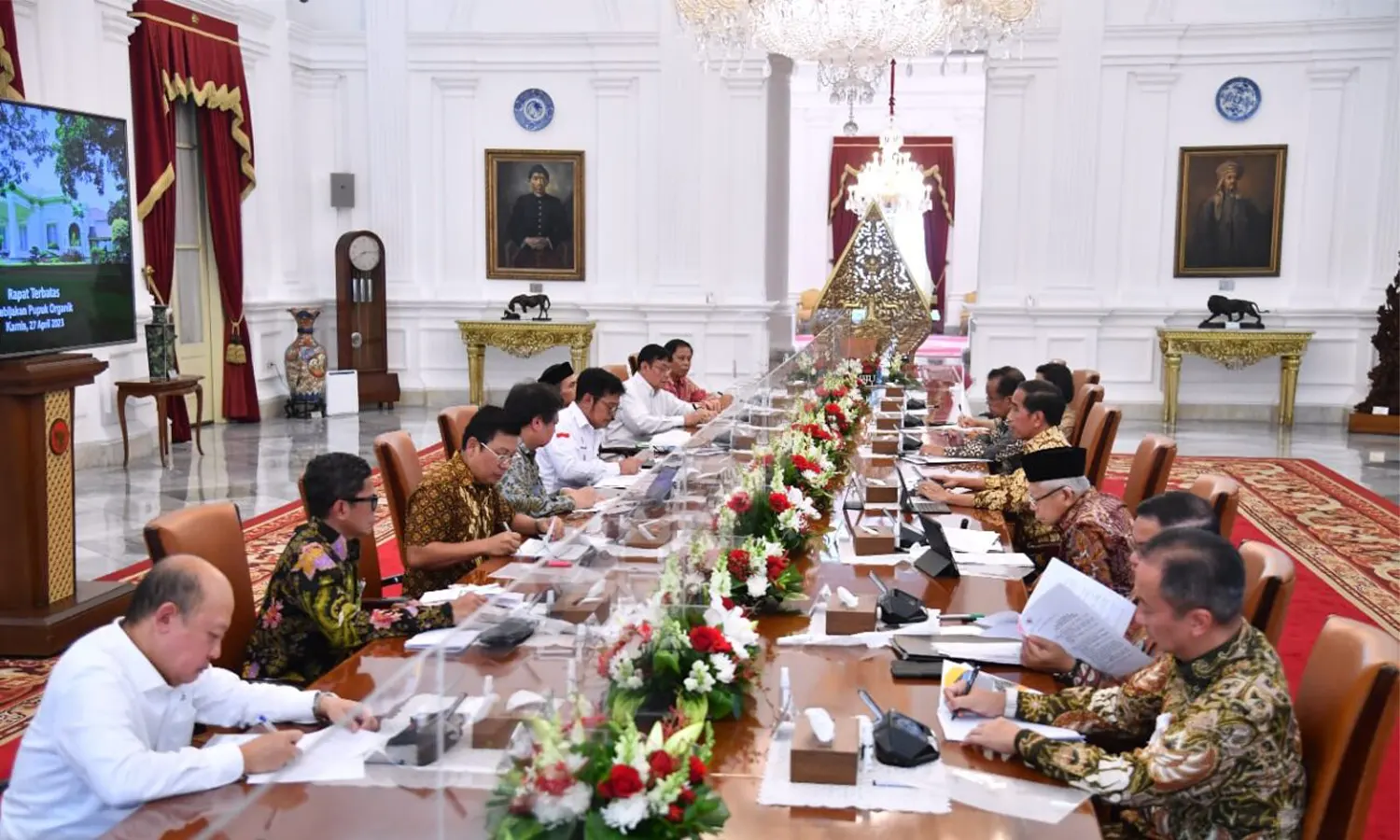 Menlu: Presiden Minta Aturan Pupuk Subsidi Disesuaikan