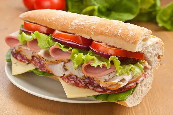 Pengen Sandwich Tapi Subway Belum Buka, Buat Sendiri Aja Yuk!