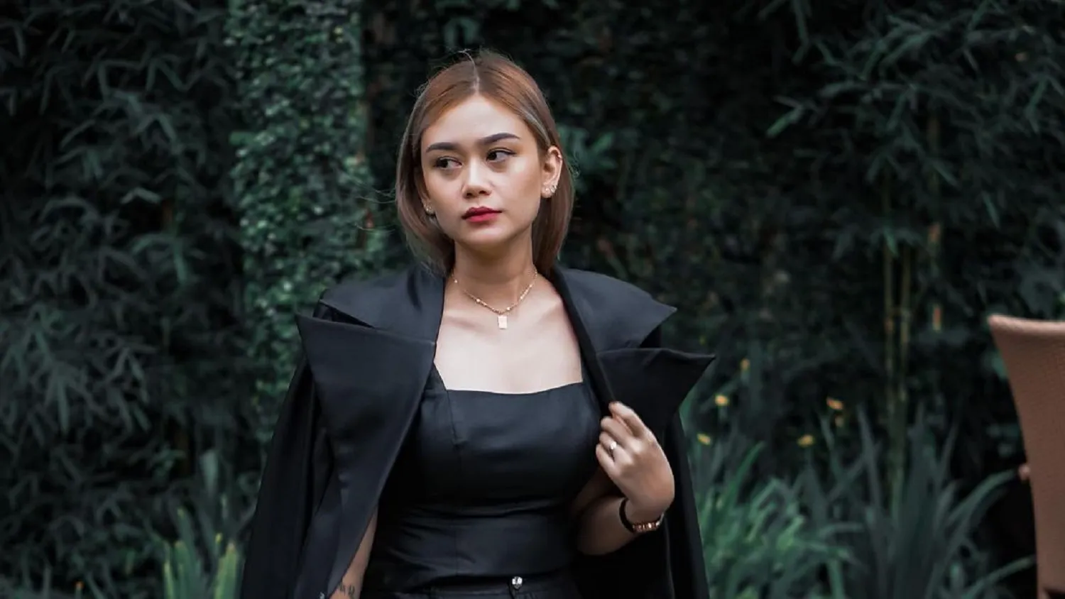 Profil dan Biodata Adella Wulandari: Agama, Umur, Pacar, Asal, Tiktok, Youtuber Nyentrik Dengan Konten Konten Tabu