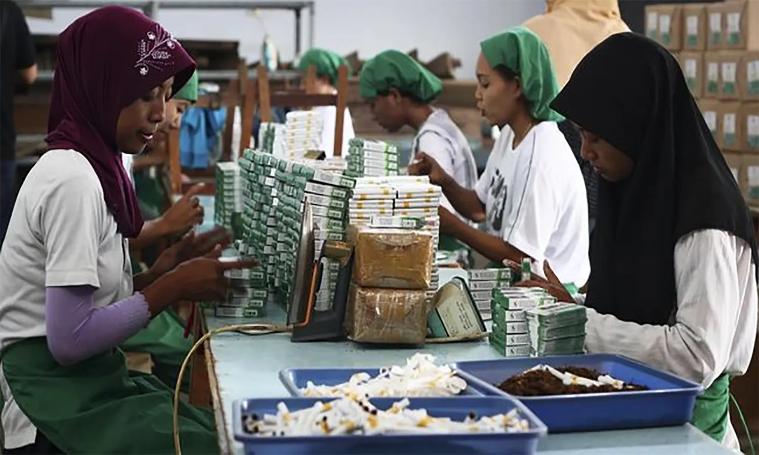 Bea Cukai Buka Suara Soal Adanya Peredaran Rokok Murah 