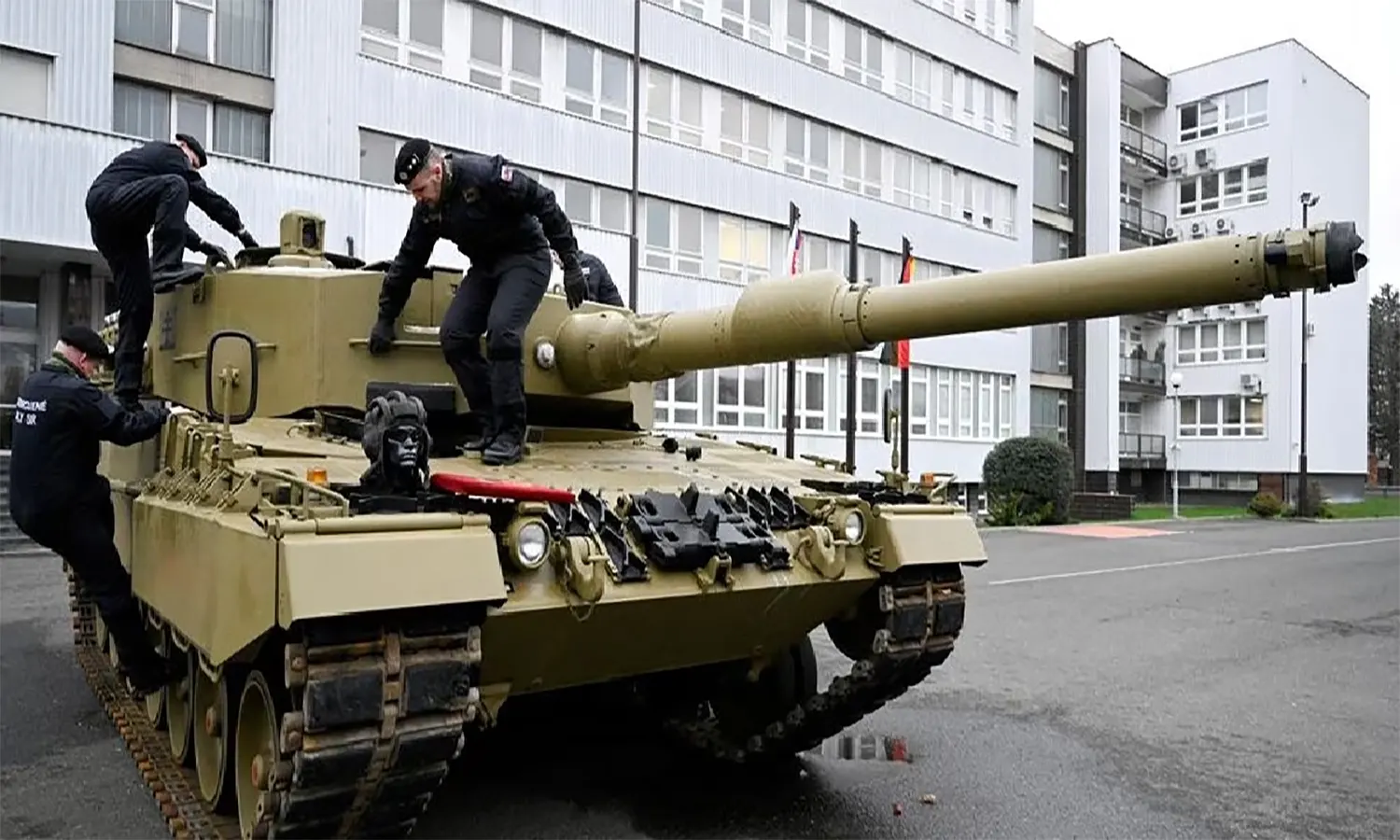 Jerman Belum Tentukan Jadwal Kirim Tank Leopard ke Ukraina