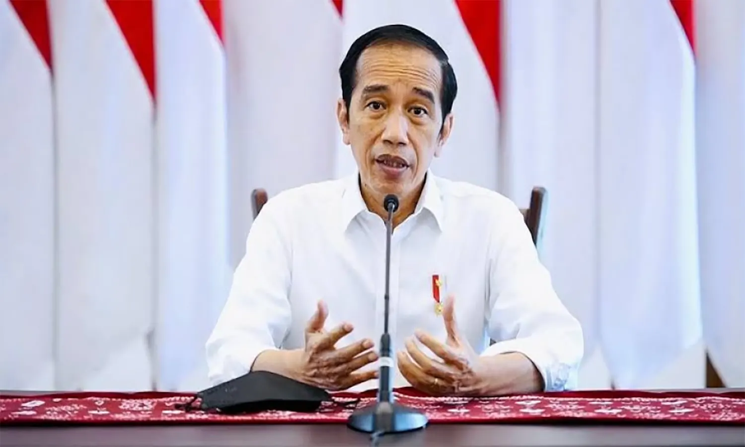Jokowi Imbau Menteri Waspadai Kenaikan Harga Beras dan Minyak Goreng
