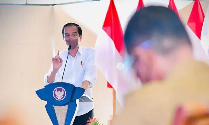Pertumbuhan Ekonomi Rendah, Jokowi Sentil Gubernur Sumut dan Walikota Medan Bobby Nasution