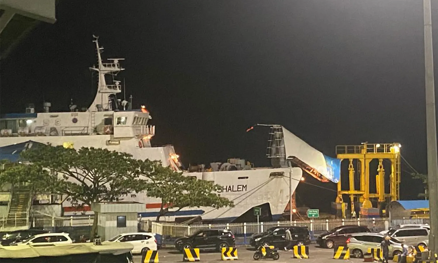 Cuaca Memburuk, Pelabuhan Merak-Bakauheni Sempat Buka Tutup