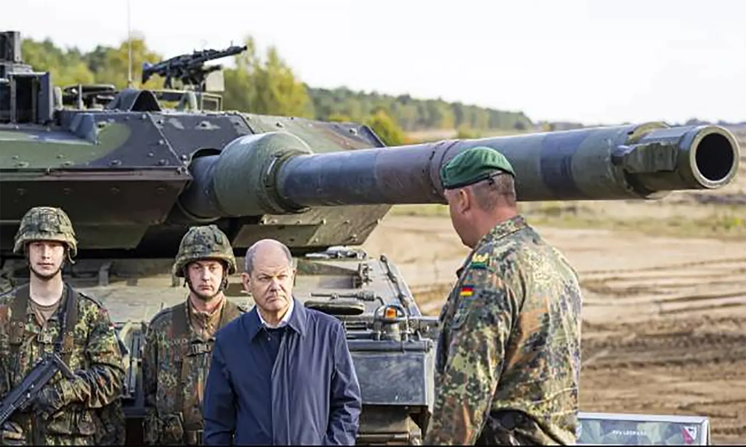 Jerman Izinkan Negara Polandia Kirim Tank Leopard ke Ukraina