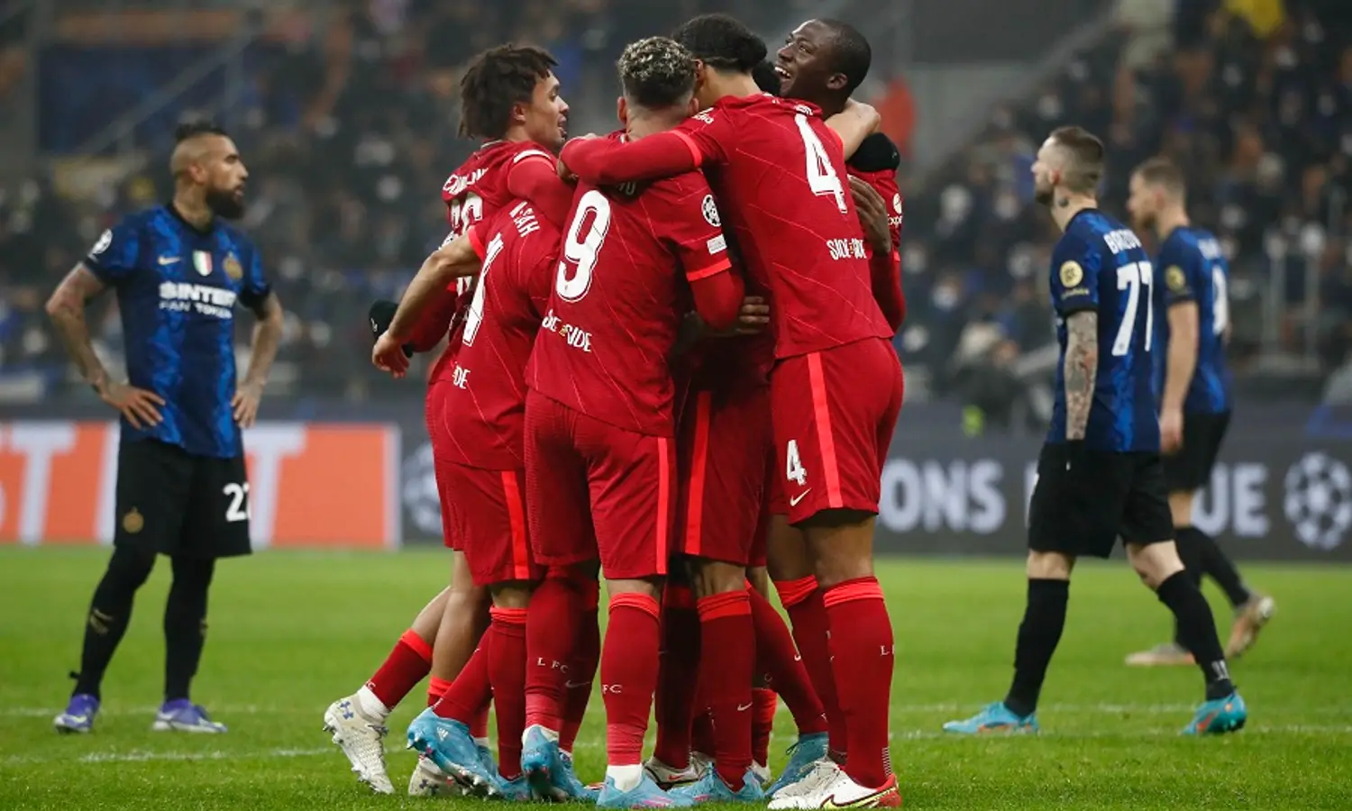 Cetak Gol, Salah dan Firmino Bantu Liverpool Kalahkan Inter Milan