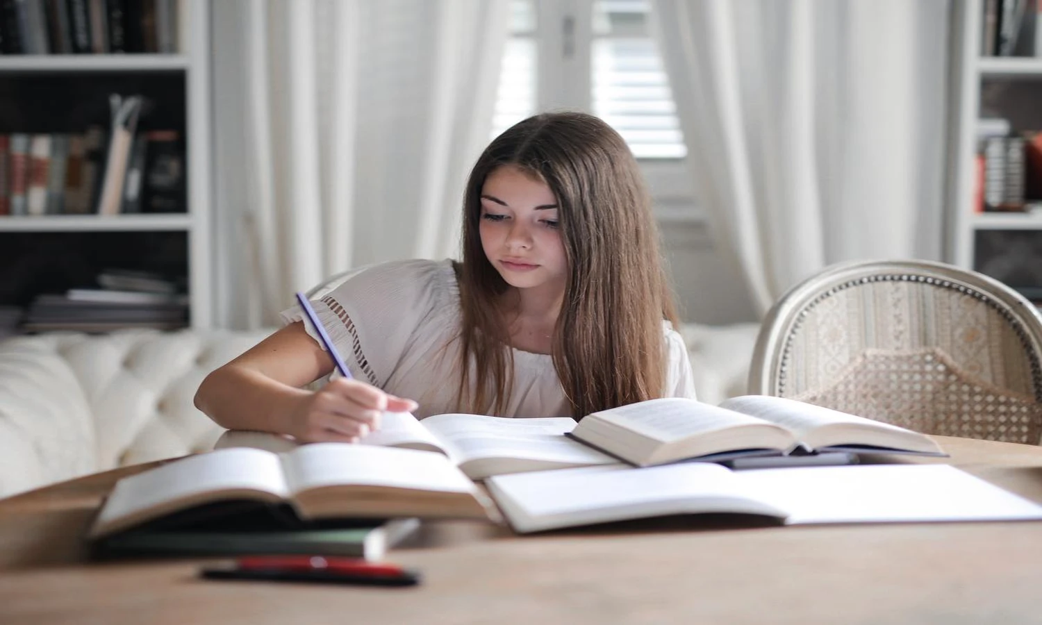 Procedure Text : Pengertian, Jenis, Struktur, dan Contohnya