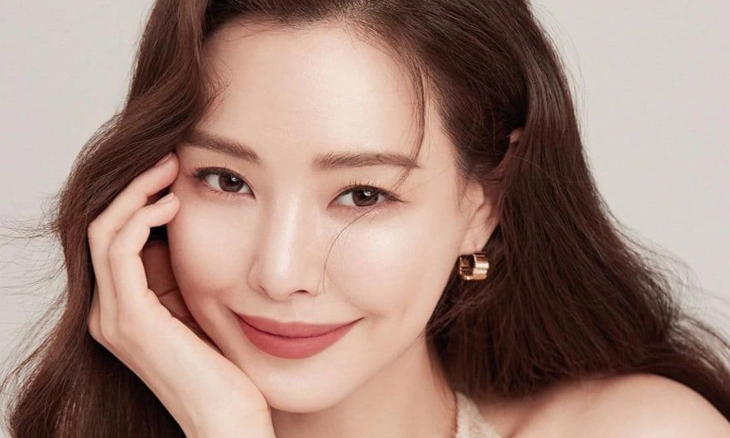 Akhirnya, Aktris Cantik Honey Lee Menikah