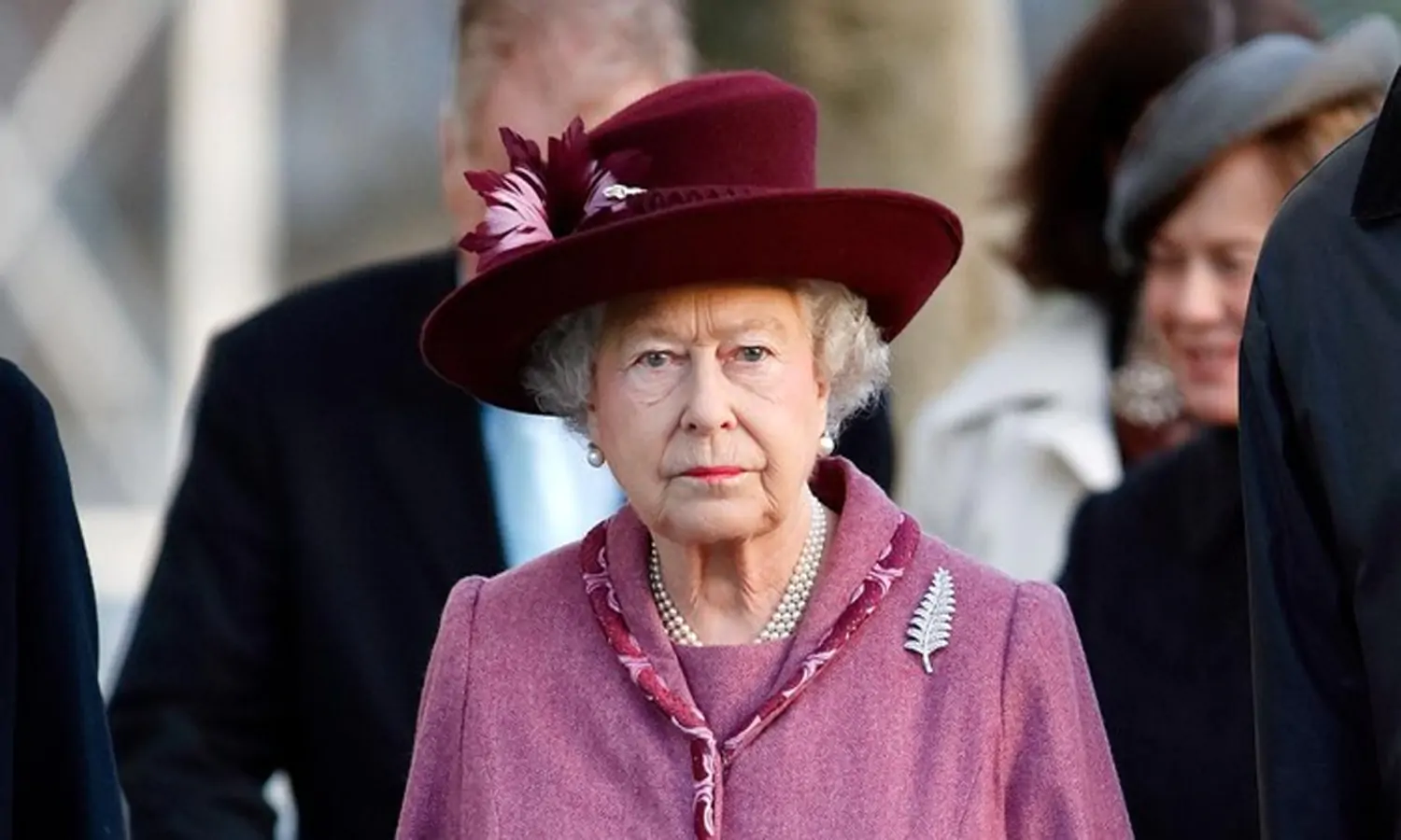 Daftar Aktris yang Pernah Memerankan Ratu Elizabeth II di dalam Film