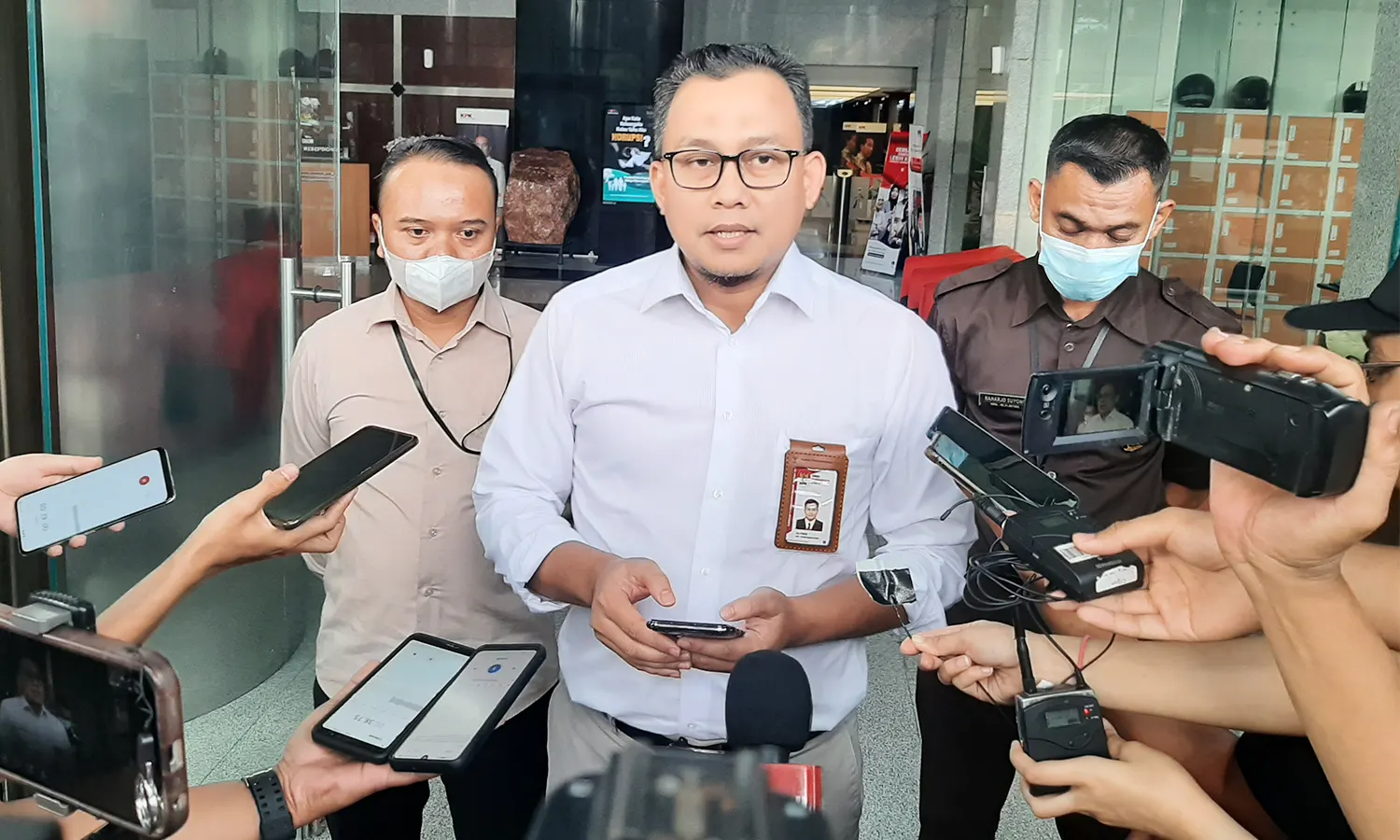 Geledah Rumah Dinas Mentan SYL, Penyidik KPK Temukan Sejumlah Alat Bukti