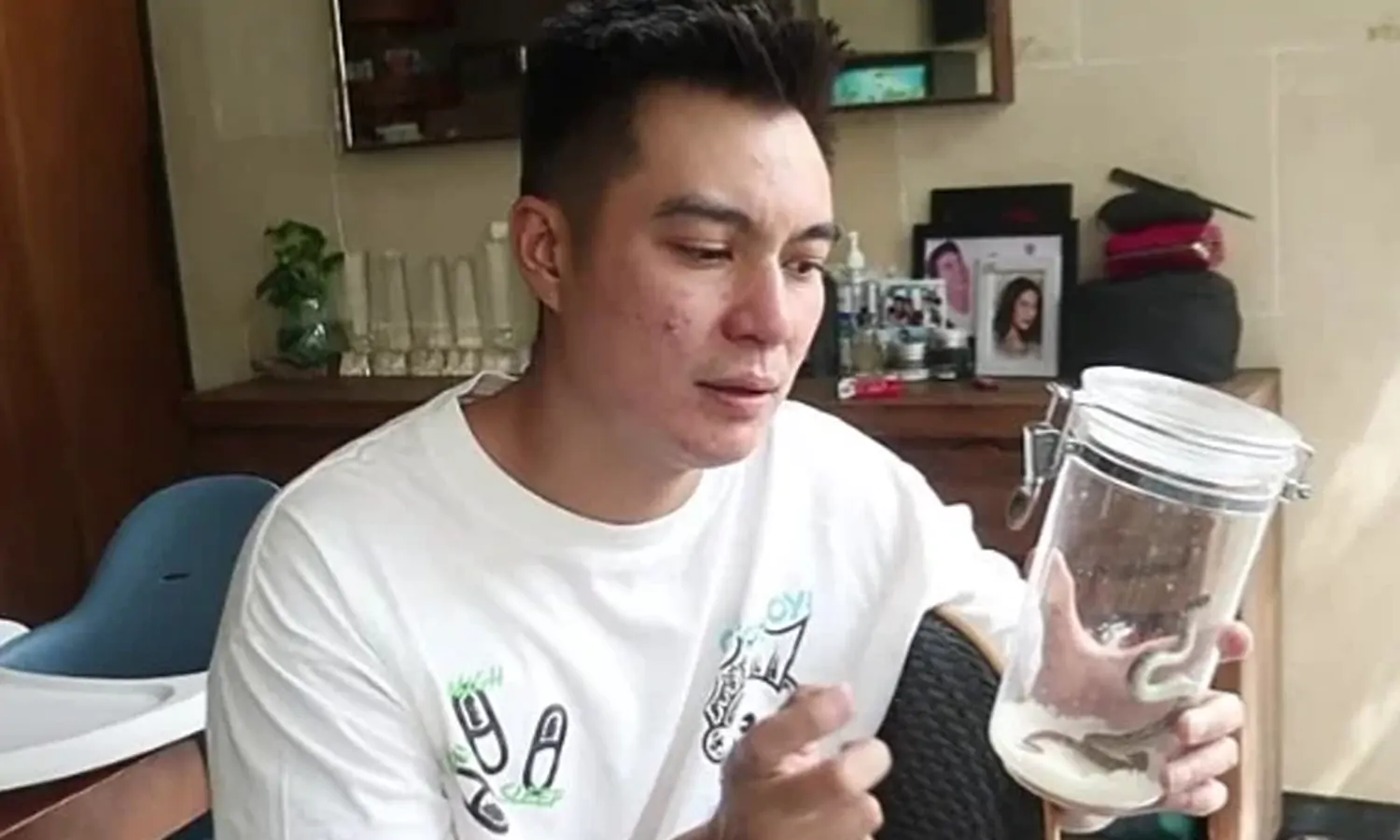 Halaman Rumah Mewah Jadi Sarang Ular, Baim Wong Niat Pelihara