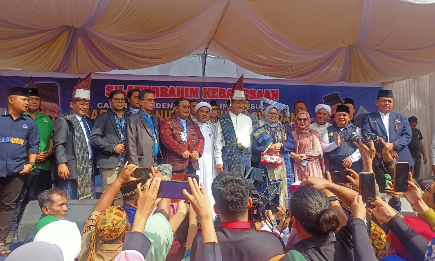 Anies Berkunjung ke Tuan Guru Batak, Masyarakat Keluhkan Tak Ada Kesempatan Bicara