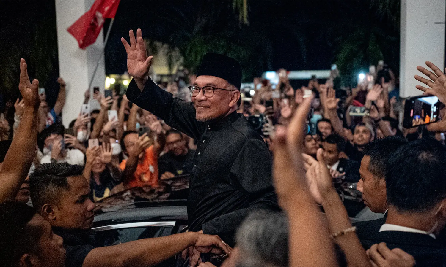 Anwar Ibrahim Tolak Terima Gaji Sebagai PM Malaysia