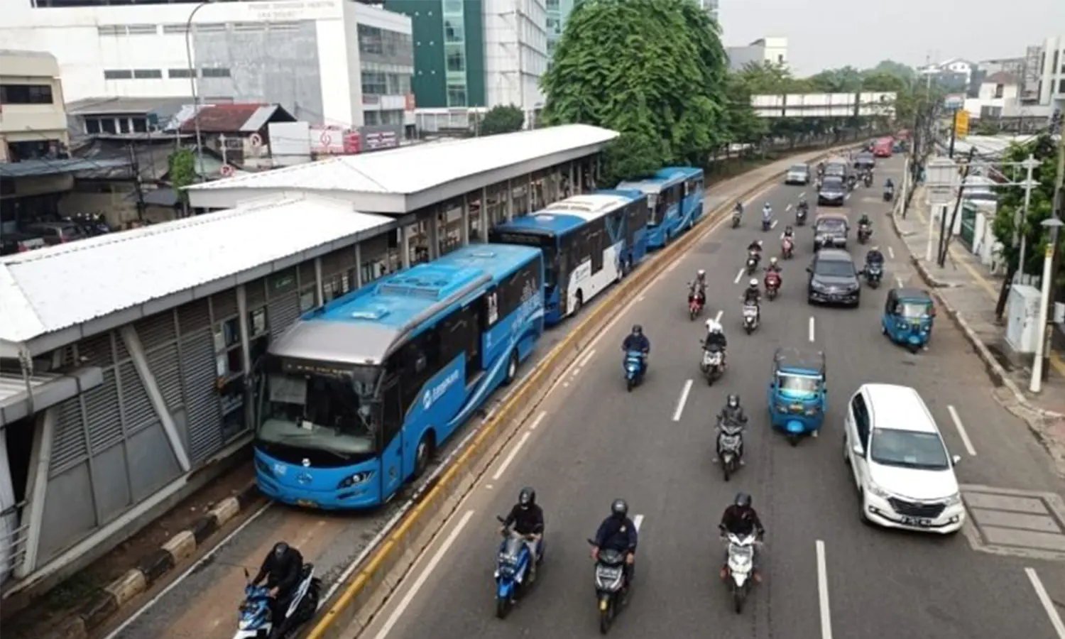 Siap-siap! Kendaraan Penerobos Jalur Transjakarta Akan Kena Tilang Manual