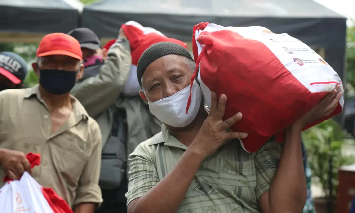 Beras Bansos Pangan Ramadan Berasal dari Lokal dan Impor