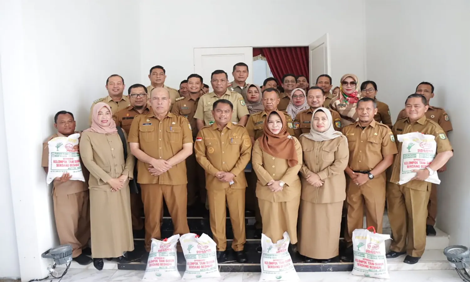 Pemkab Sergai Luncurkan Program ASN Konsumsi Beras Organik