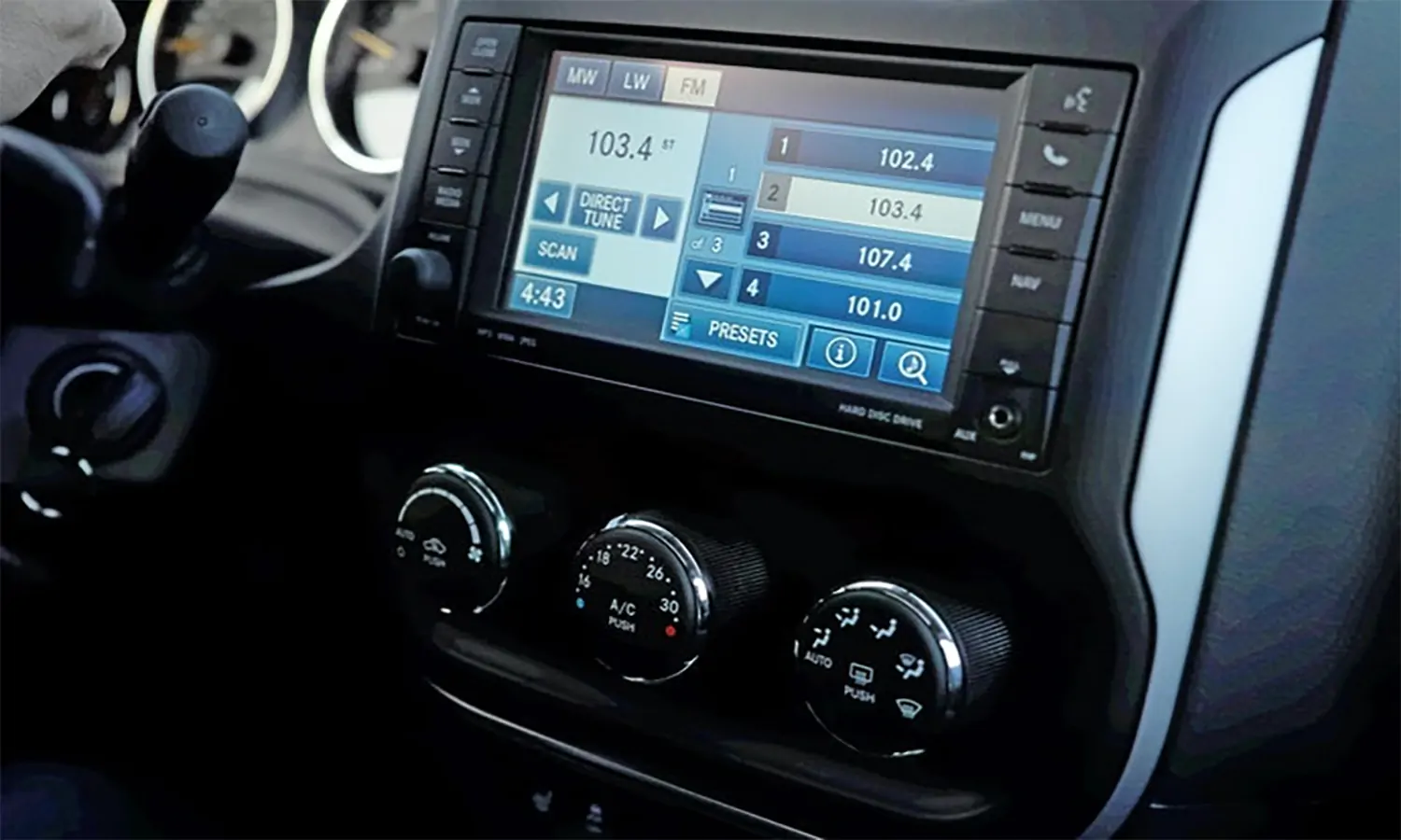 Suara Audio Mobil Anda Sering Hilang? Kenali Penyebabnya
