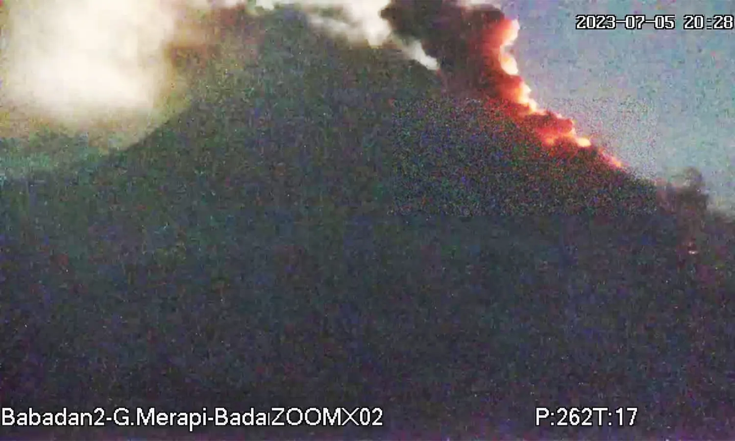 Gunung Merapi Luncurkan 117 Guguran Lava Sepekan Terakhir
