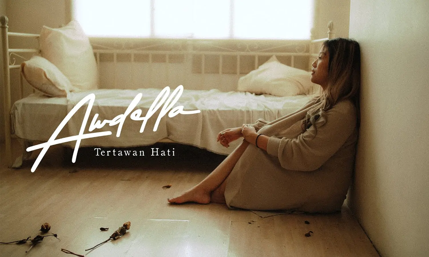 Lirik dan Chord Tertawan Hati - Awdella, Lengkap dengan Maknanya