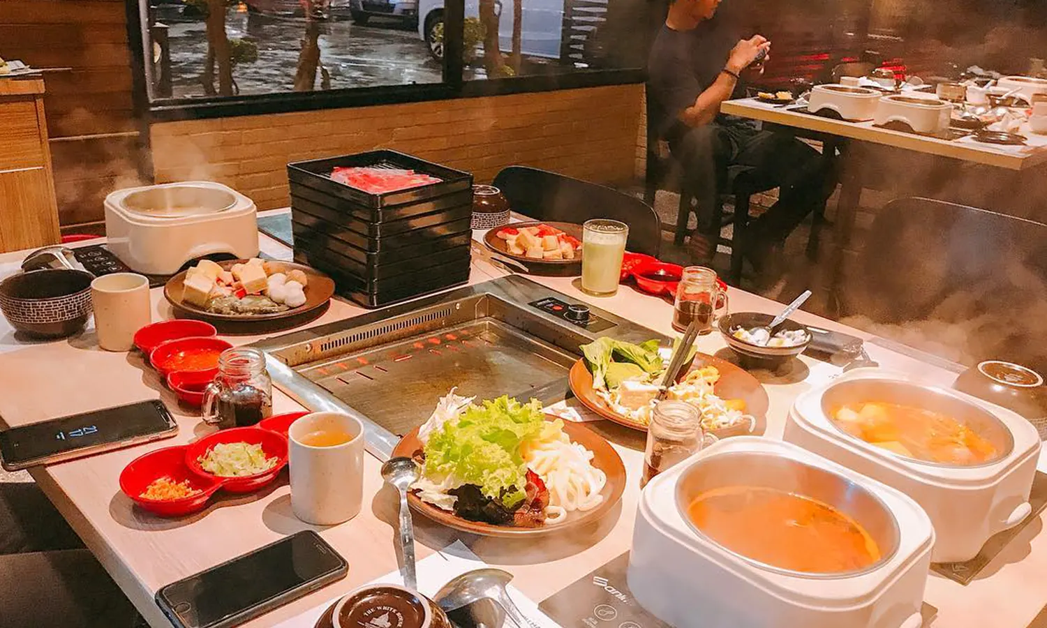 10 Rekomendasi Restoran All You Can Eat di Surabaya Murah