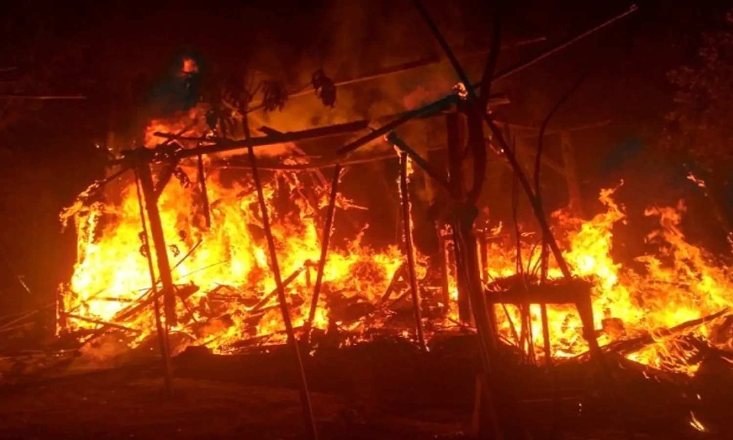 Lantaran Kesal, Pegawai Koperasi Bakar Rumah Nasabahnya di Sumut