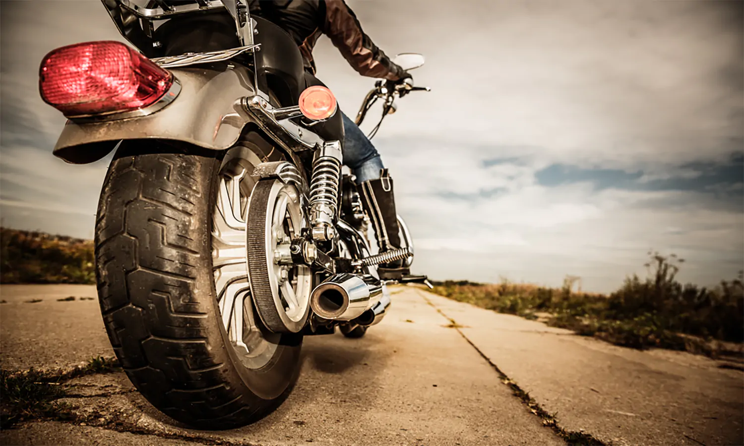 Mengenal Jenis-Jenis Ban pada Sepeda Motor