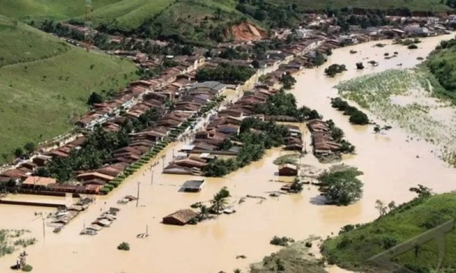 BNPB imbau Masyarakat Waspadai Bencana Hidrologi dampak La Nina di Indonesia