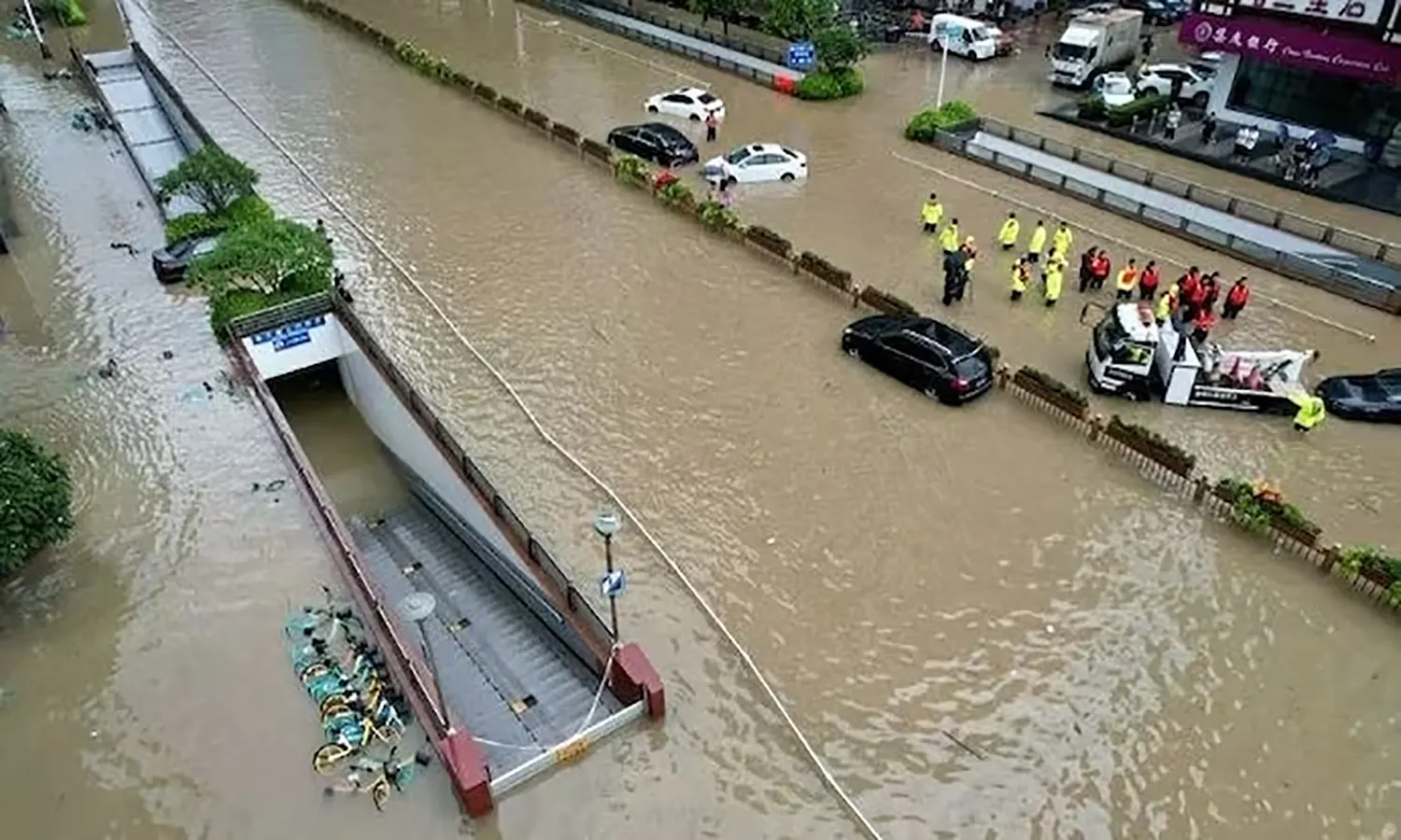 Longsor di China Tewaskan 21 Orang, 6 Lainnya HilangÂ 