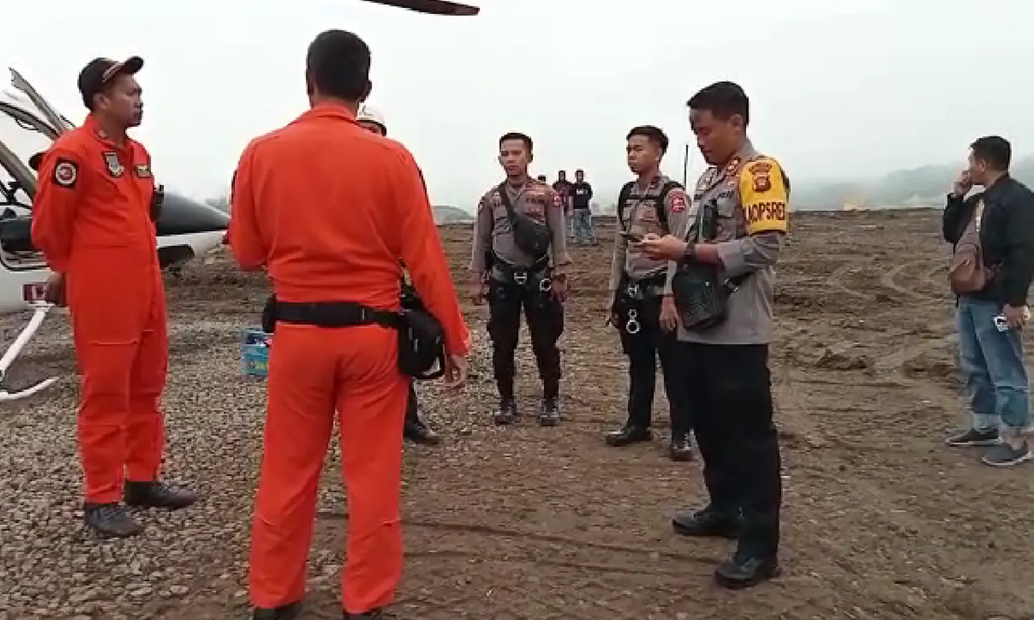 Hari Ketiga, Basarnas Kirim 6 Helikopter untuk Evakuasi Rombongan Kapolda Jambi