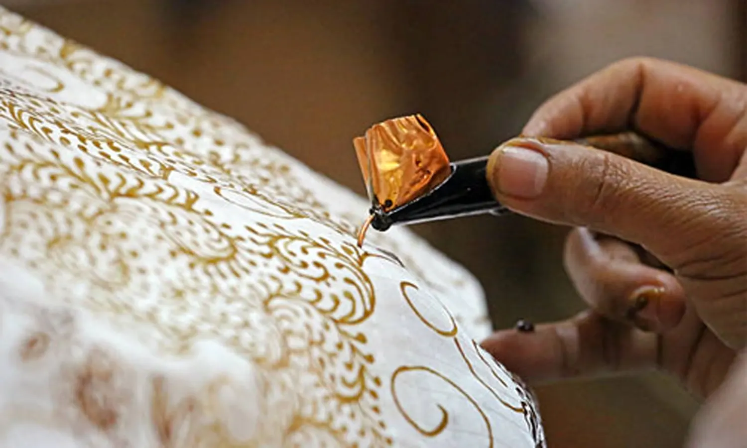 Sejarah Batik: Asal Mula, Kegunaan, Jenis, hingga Popularitasnya di Kancah Internasional