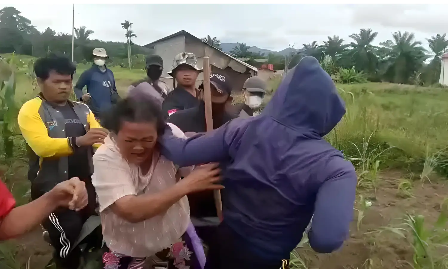 Bentrok Lagi, Dua Rumah Warga Gurilla Bukan Penerima Ganti Rugi Diserang PTPN III