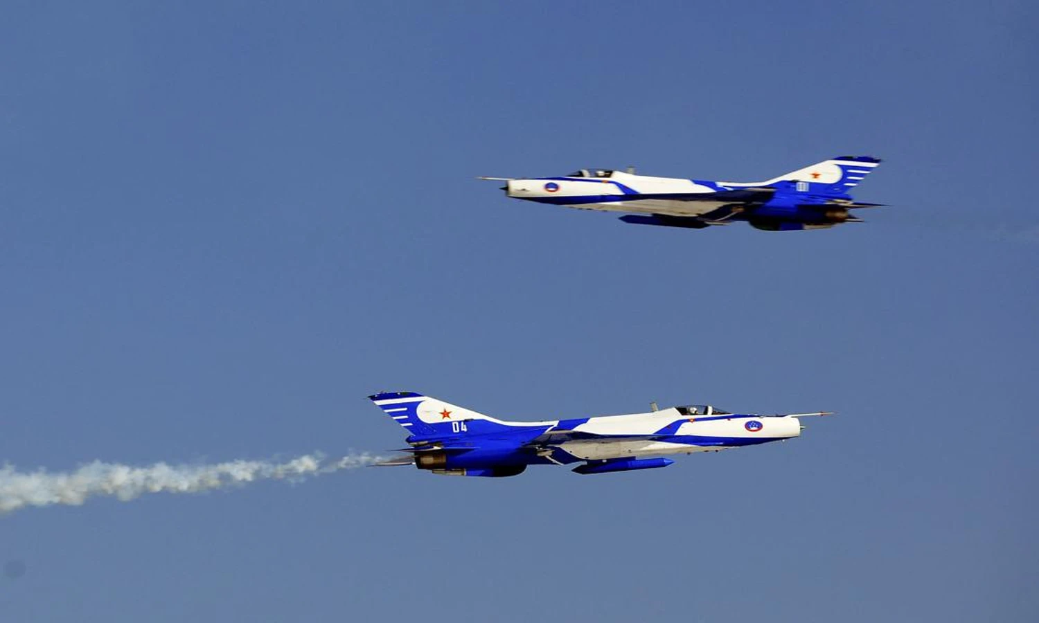 Jet Tempur China Jatuh dan Menewaskan Seorang Penduduk
