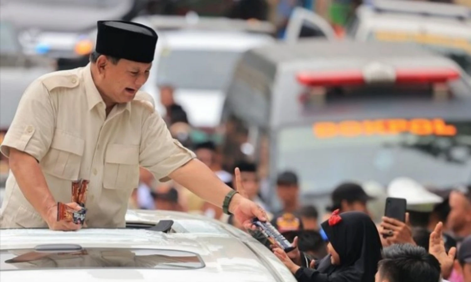 Soal Prabowo tak Bisa Blusukan Seperti Jokowi, PDIP Dinilai Kecewa dan Tendensius