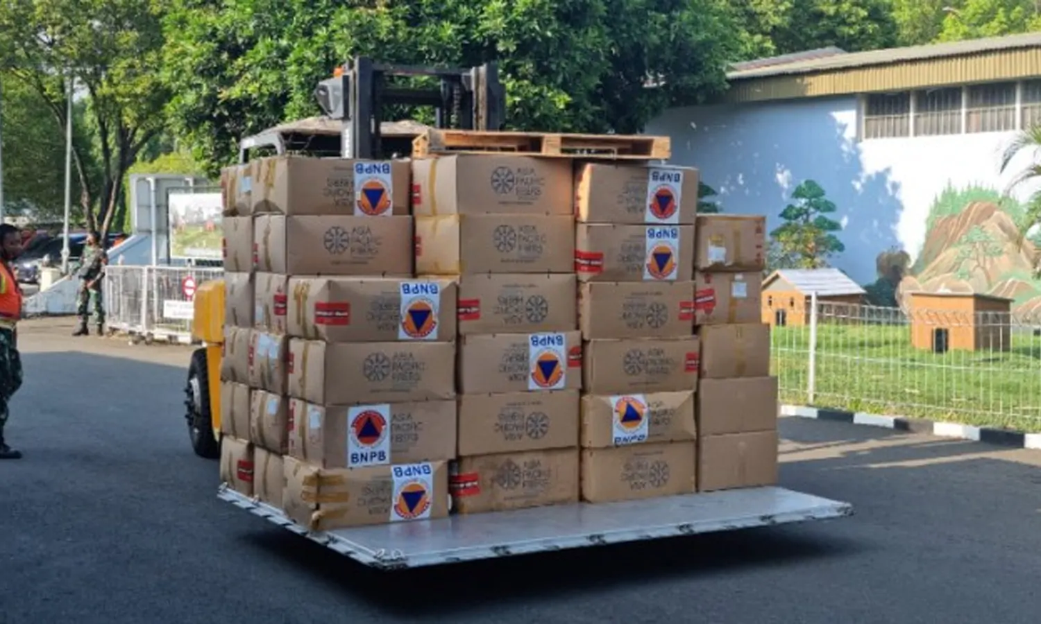 PON Papua Segera Berlangsung, BNBP Luncurkan 500 Ribu Hand Sanitizer Guna Perkuat Prokes