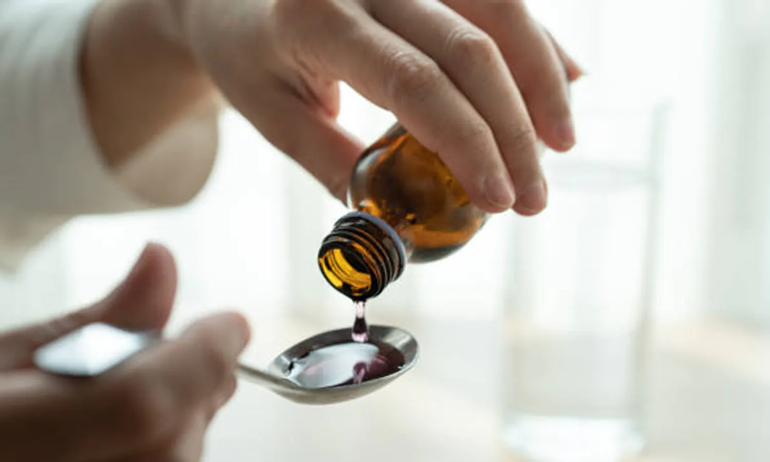 BPOM Sebut 2 Perusahaan Farmasi Resmi Jadi Tersangka Kasus Obat Sirop