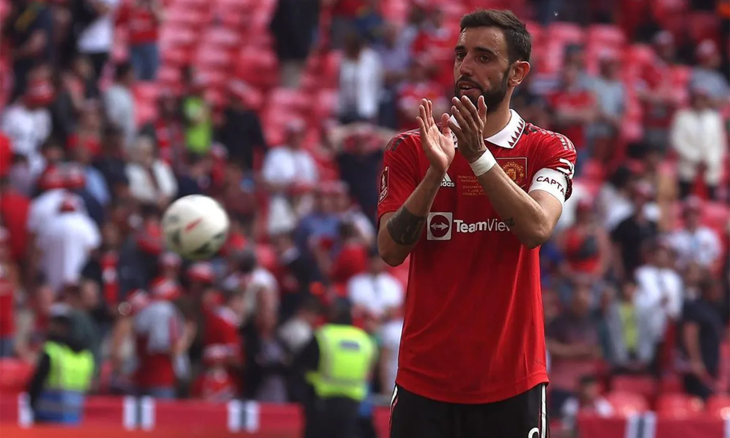 Bruno Fernandes Berikan Pujian untuk Manchester City dan Ilkay Gundogan