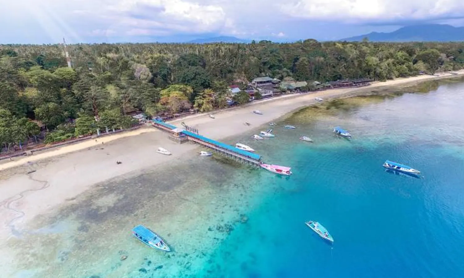 10 Wisata Pantai di Manado yang Indah dan Menawan