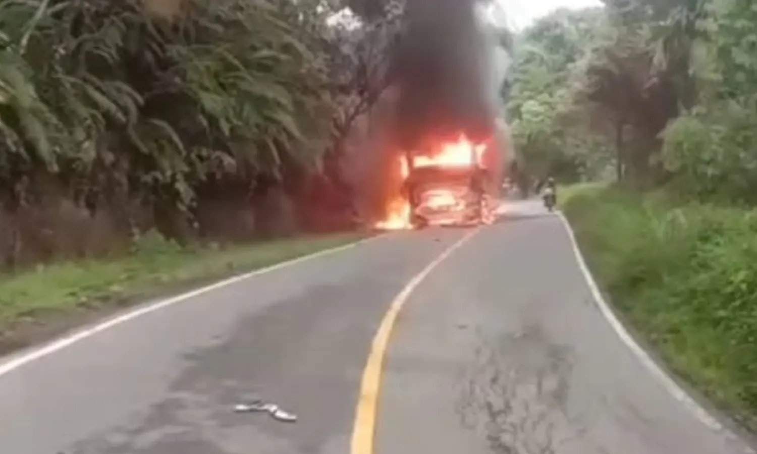 Bus ALS Terbakar di Sumatra Barat, Kerugian Ditasir Mencapai Rp1,7 M