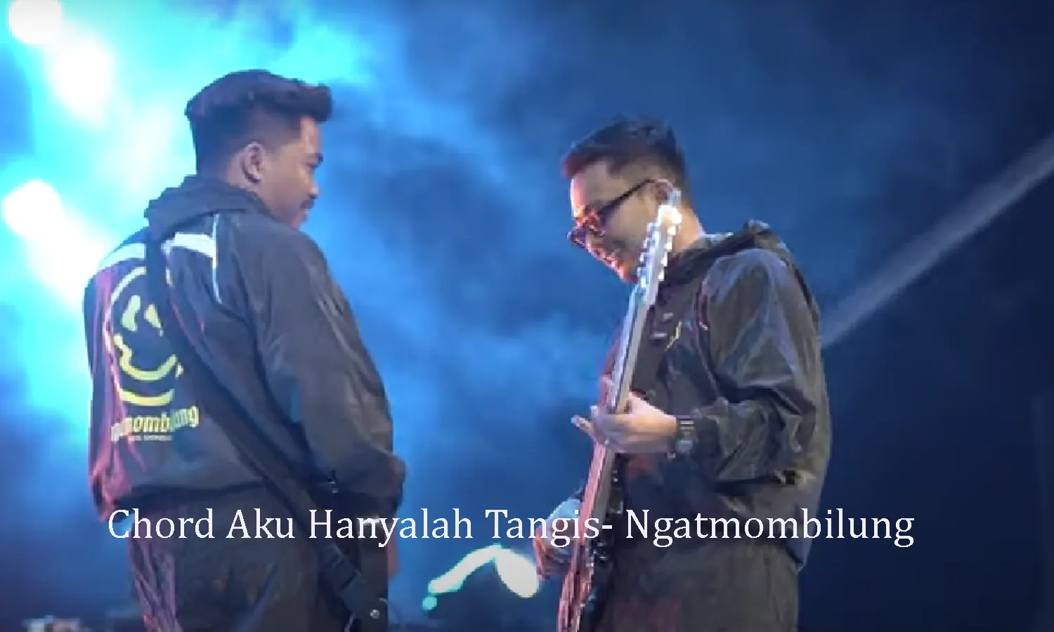 Chord Aku Hanyalah Tangis Diantara Tawamu dan Dirinya â€“ Ngatmombilung, Lengkap dengan Maknanya