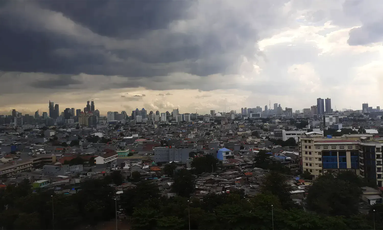 Awal Juni, DKI Jakarta Disambut Cuaca Berawan