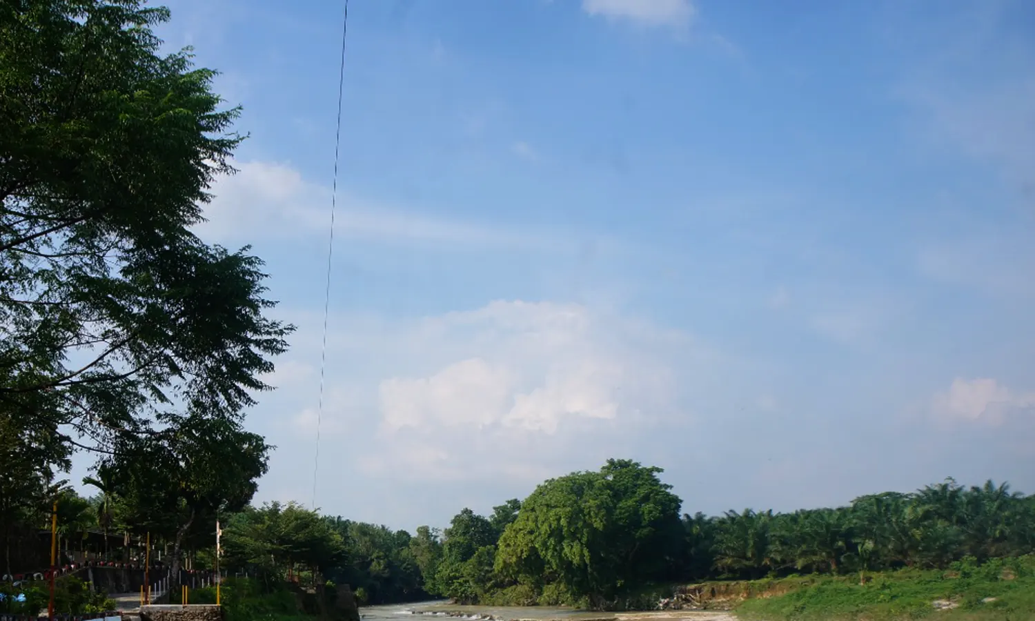 Prakiraan Cuaca DKI Jakarta 23 Mei 2023: Ada Hujan Ringan di Jaksel dan Jaktim Siang Hari!