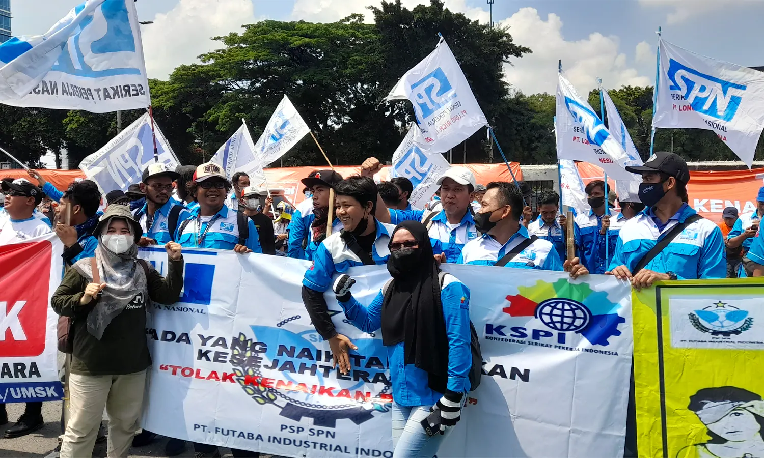 Tolak Kenaikan BBM, Mahasiswa dan Buruh Serbu Istana Hari Ini
