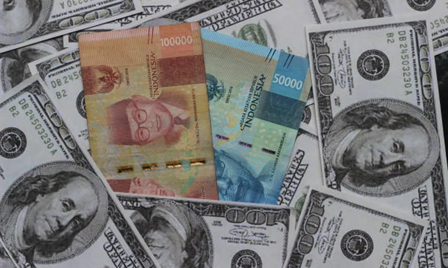 Kekhawatiran Pasar Meningkat, Rupiah Melemah di Rp15.133 per Dolar AS