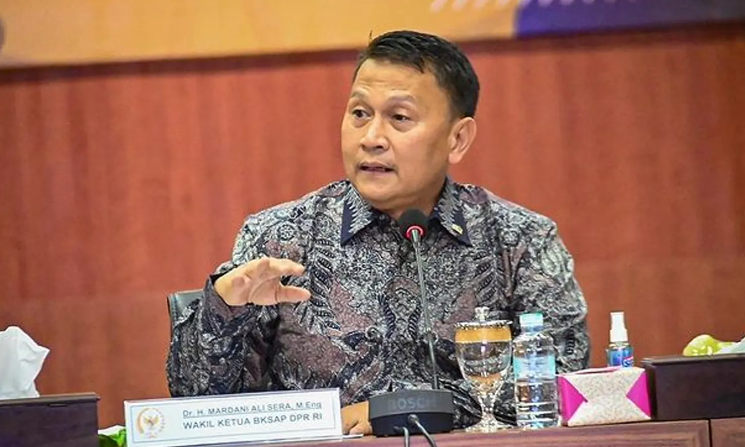 Anggota Komisi II Nilai Pemerintah Harus Lebih Dulu Menaikkan Gaji Ketimbang Tukin