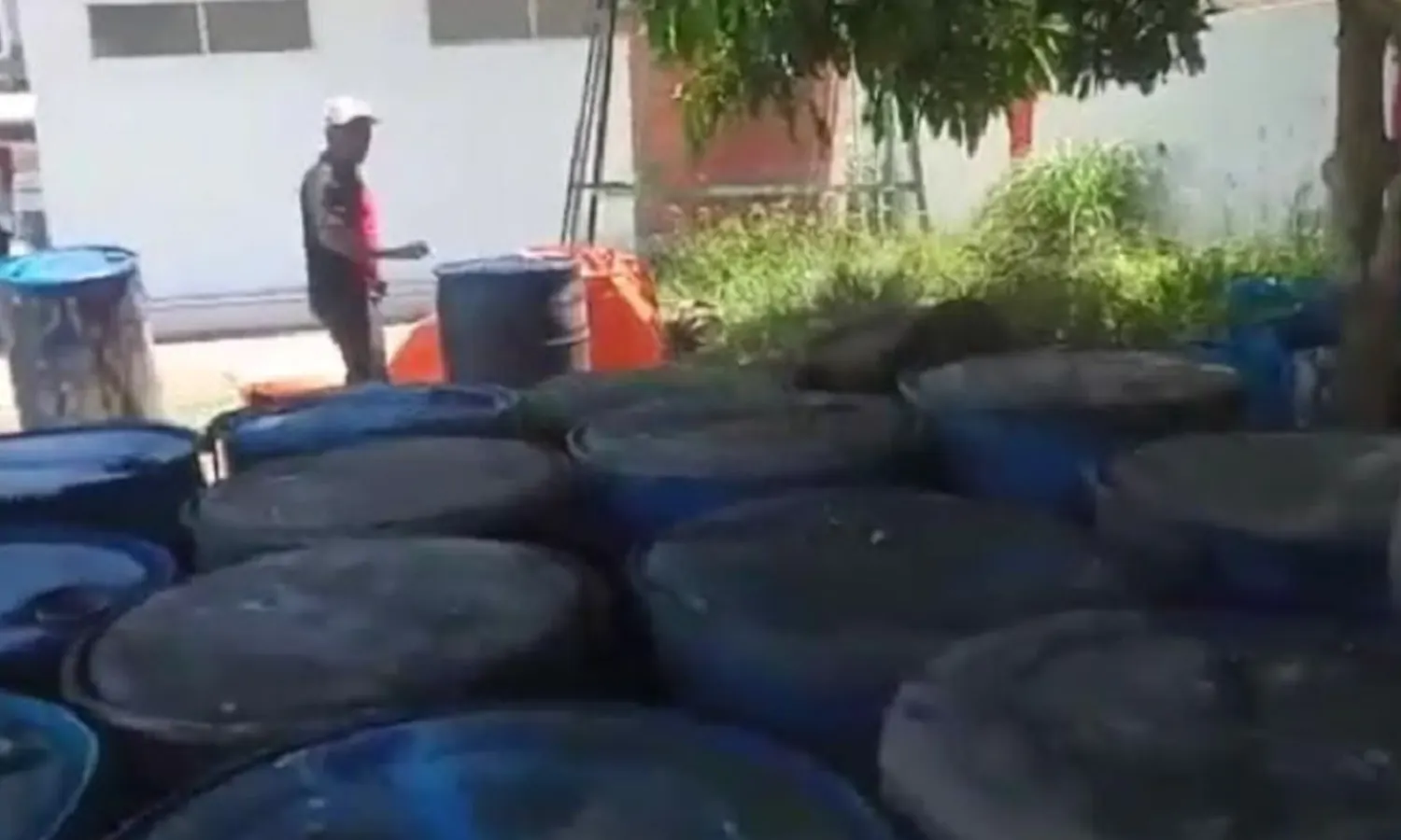 Puluhan Drum Minyak Ditemukan di SPBU Aceh,  Dipastikan Bukan Penimbunan